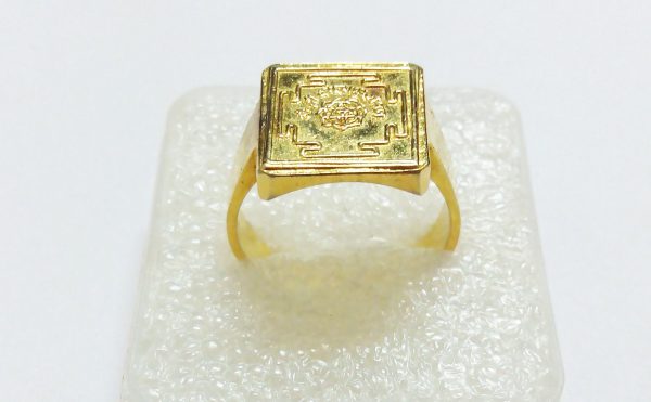 Silver Bagulamukhi Yantra Ring with Gold Coating