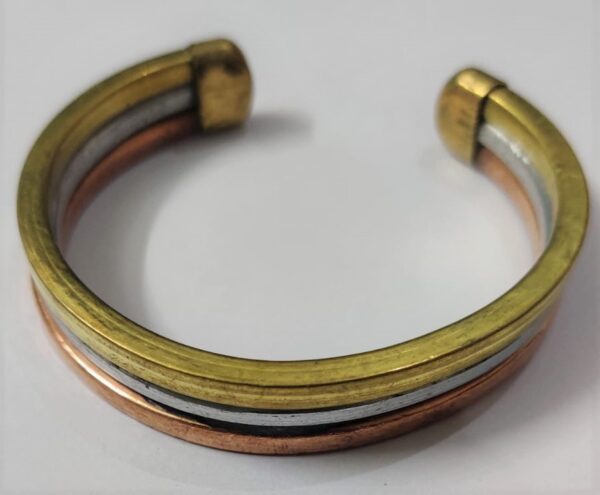 Tridhatu (Brass+Alloy+Copper) Kada(त्रिधातु कड़ा) | Weight 28 gm | Size 6.2 cm Adjustable - Image 2