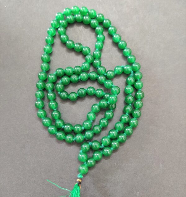 High Quality Green Hakik Mala(हरा हकीक माला) | 108+1 Beads - Image 2