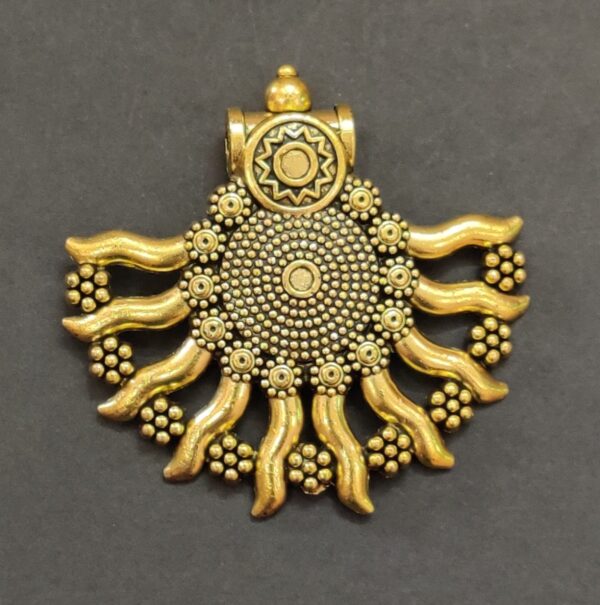 High Quality Metal Gold Plated Surya Pendant | Size 60x60 mm