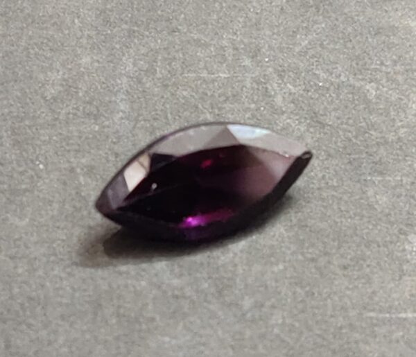 Purple AD | Weight 4.80 carat