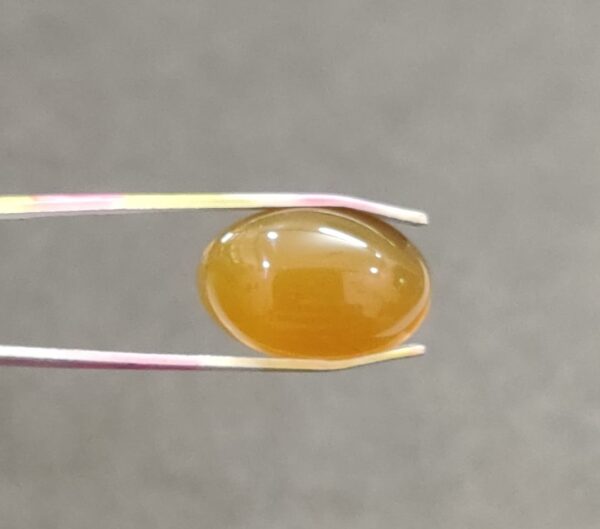 Hakik Stone(हकीक रत्न) | Weight 7.80 Carat