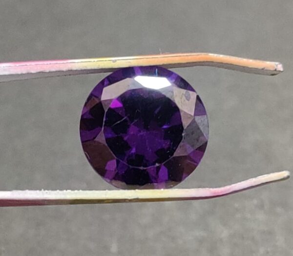 Diamond Cut Dark Purple AD | Weight 6.50 carat