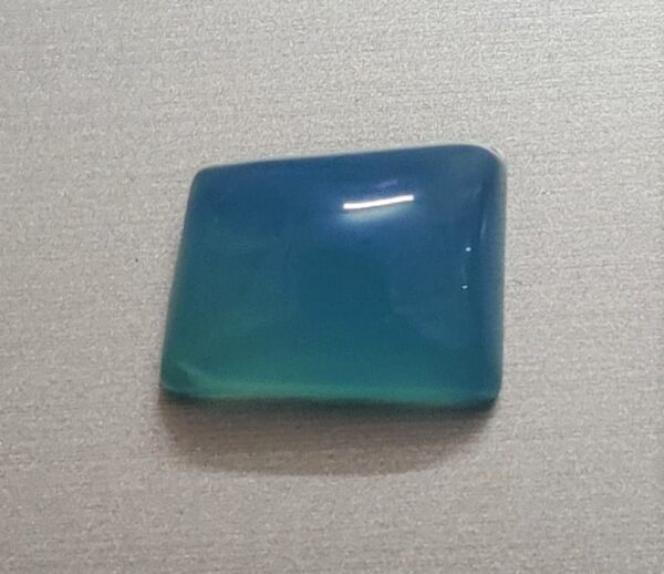 Hakik Stone(हकीक रत्न) | Weight 10.35 Carat