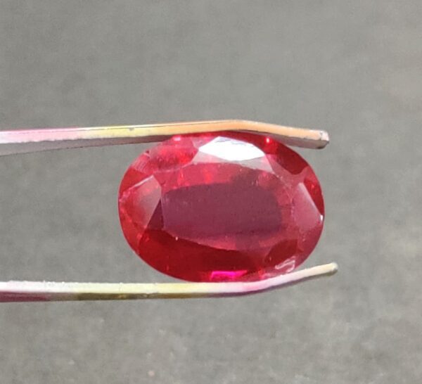 Red Garnet Stone | Weight 9.75 carat