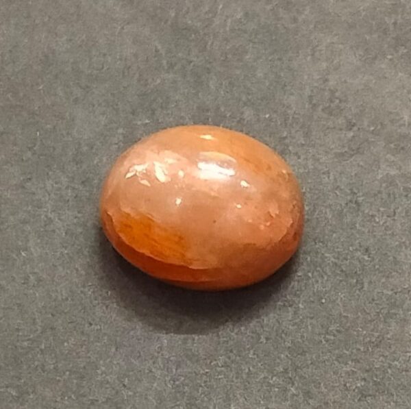 Certified Cats Eye Lahsuniya Stone (लहसुनिया स्टोन) | Weight- 7.35 carat