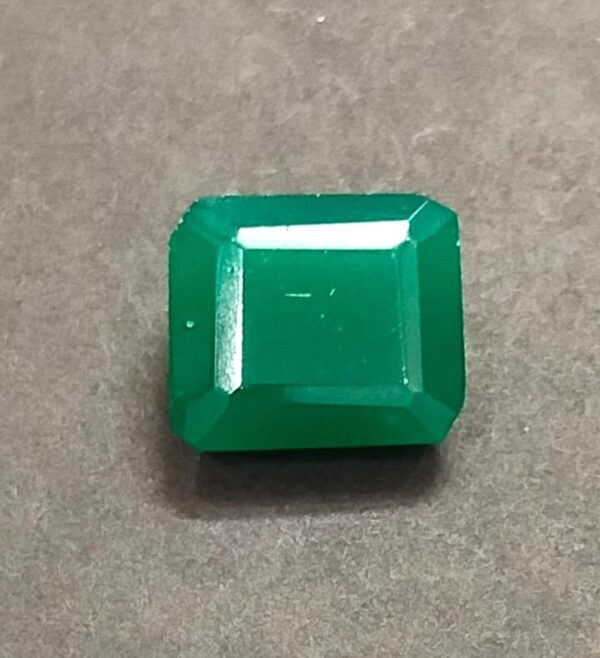 Onyx Stone (ओनिक्स स्टोन) | Weight- 9.30,10.40,10.80,11.70 Carat
