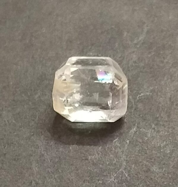 Certified Natural Topaz Stone (टोपाज़ स्टोन)Weight- 6.45 carat