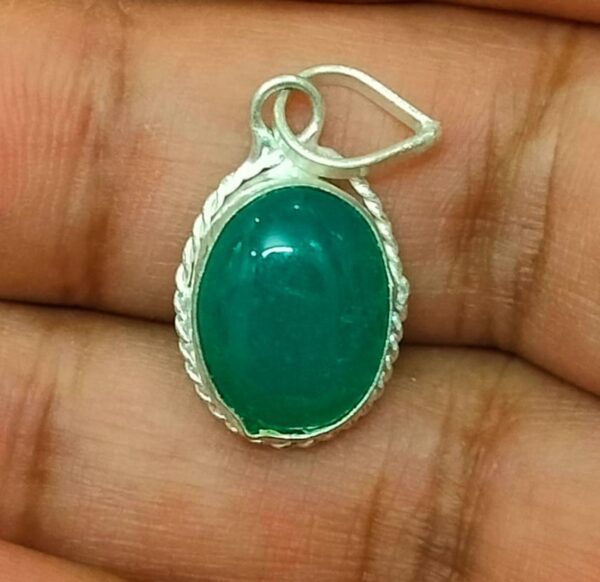 Silver Polished Brass Hakik Stone Locket 18(हकीक स्टोन लॉकेट)