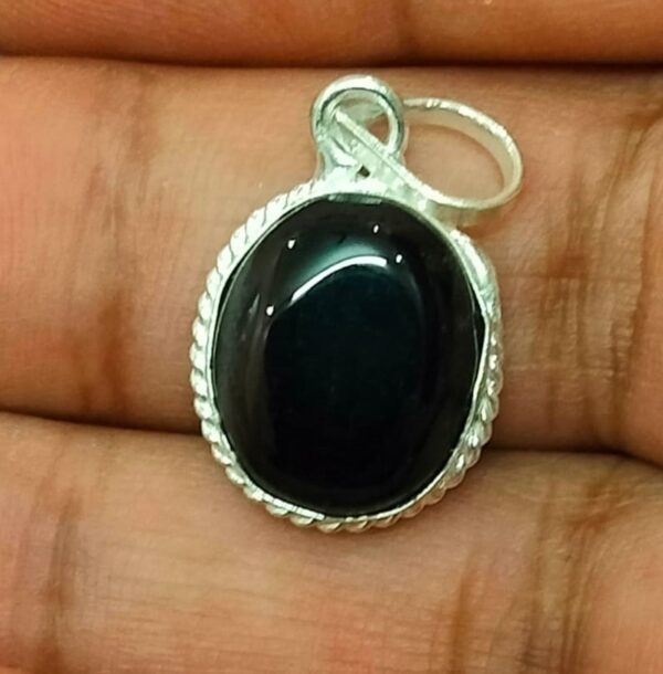 Silver Polished Brass Hakik Stone Locket 21(हकीक स्टोन लॉकेट)