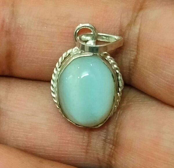 Silver Polished Brass Hakik Stone Locket 25(हकीक स्टोन लॉकेट)