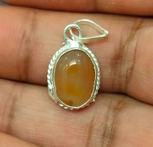 Silver Polished Brass Hakik Stone Locket 27(हकीक स्टोन लॉकेट)