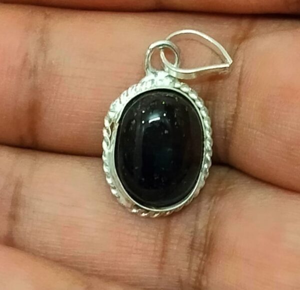 Silver Polished Brass Hakik Stone Locket 30(हकीक स्टोन लॉकेट)