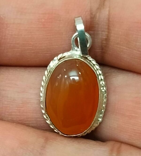 Silver Polished Brass Hakik Stone Locket 43(हकीक स्टोन लॉकेट)