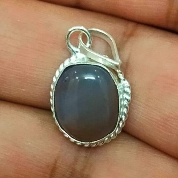 Silver Polished Brass Hakik Stone Locket 6(हकीक स्टोन लॉकेट)
