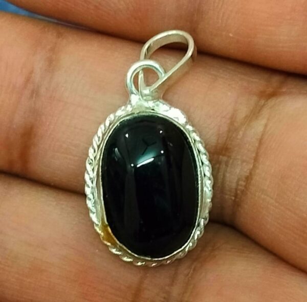 Silver Polished Brass Hakik Stone Locket 9(हकीक स्टोन लॉकेट)
