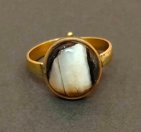 High Quality Certified Sulemani Hakik Stone Ring In Brass With Certificate(सुलेमानी हकीक स्टोन रिंग) | Size- Adjustable | Weight- 6.11 gram