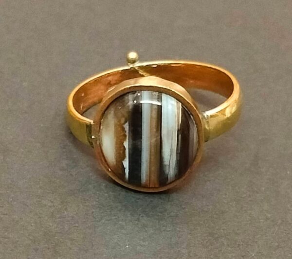 High Quality Certified Sulemani Hakik Stone Ring In Brass With Certificate(सुलेमानी हकीक स्टोन रिंग) | Size- Adjustable | Weight- 4.74 gram