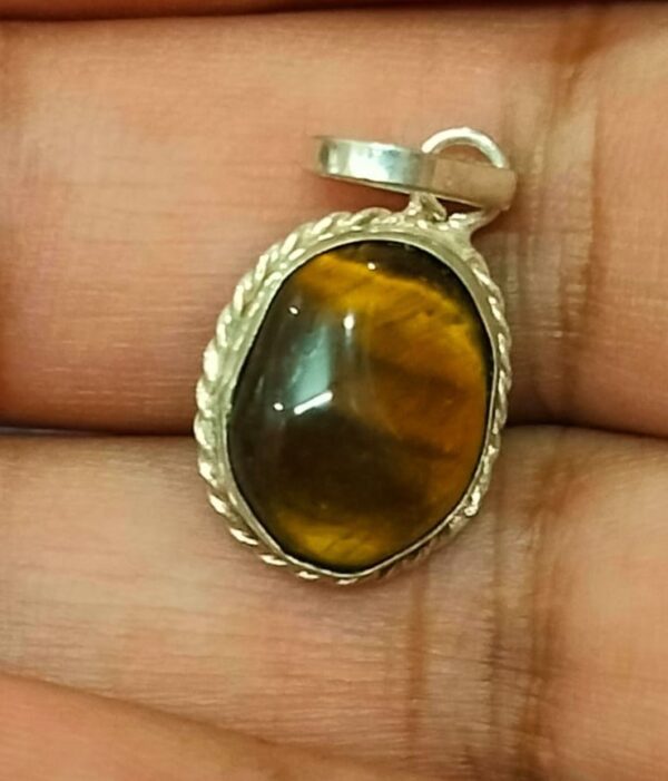 Silver Polished Brass Tiger Eye Stone Locket 2(टाइगर आई स्टोन लॉकेट)