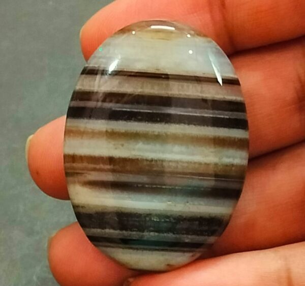 Big Size Sulemani Hakik Akik(सुलेमानी हकीक, अकीक), Weight- 101.0 carat