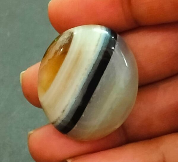 Big Size Sulemani Hakik Akik(सुलेमानी हकीक, अकीक), Weight- 68.70 carat