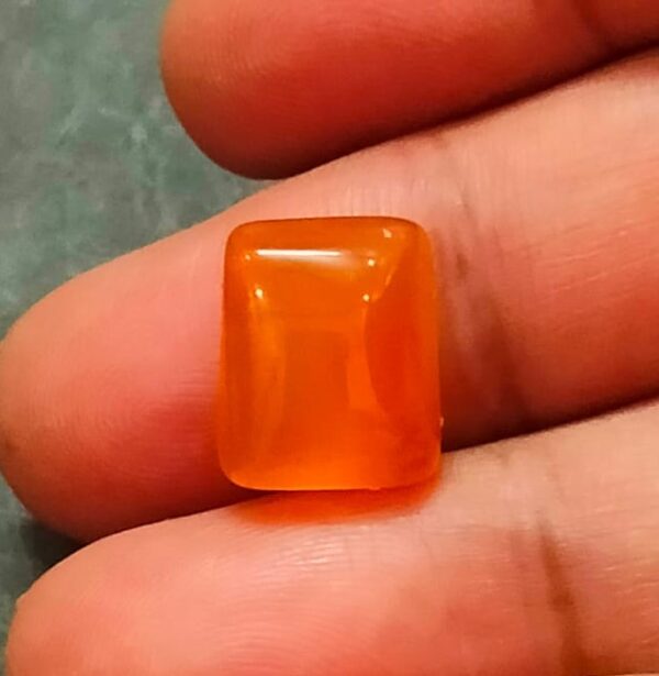 Hakik Stone (हकीक स्टोन) , Weight-10.10 carat