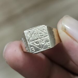 Panchdhatu Beesayantra Ring (पंचधातु बीसा यन्त्र रिंग)