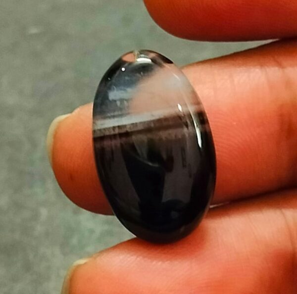 Sulemani Hakik Stone(सुलेमानी हकीक स्टोन) , Weight- 17.20 carat
