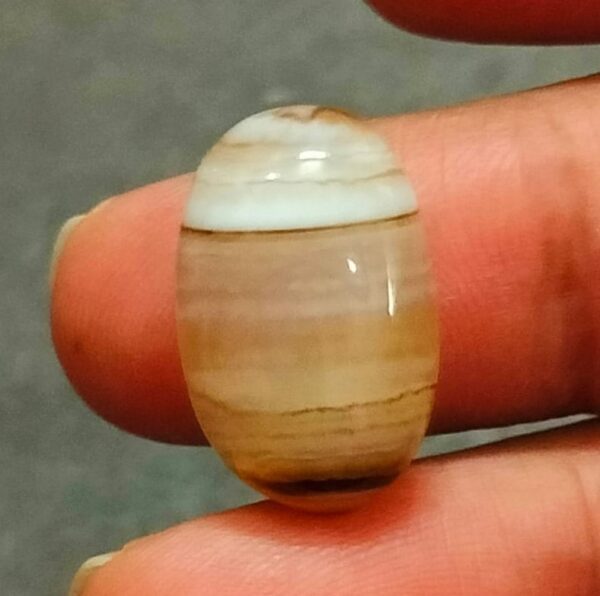 Sulemani Hakik Stone(सुलेमानी हकीक स्टोन) , Weight- 18.30 carat
