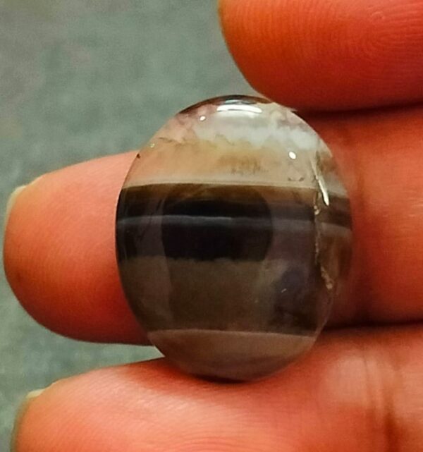 Sulemani Hakik Stone(सुलेमानी हकीक स्टोन) , Weight- 19.25 carat