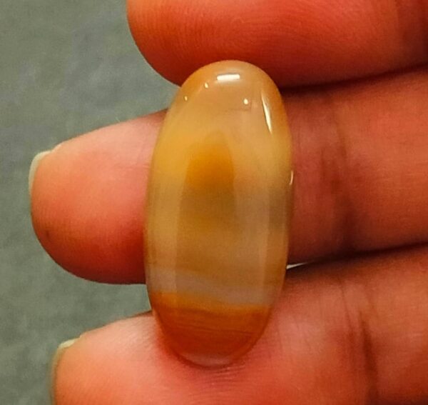 Sulemani Hakik Stone(सुलेमानी हकीक स्टोन) , Weight- 21.20 carat