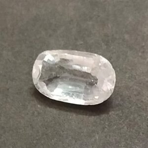 Certified Natural Quartz Sphatik Stone, Weight 3.82 carat